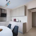 New With The Best View - 2Bd Bright Flat Near Ndk