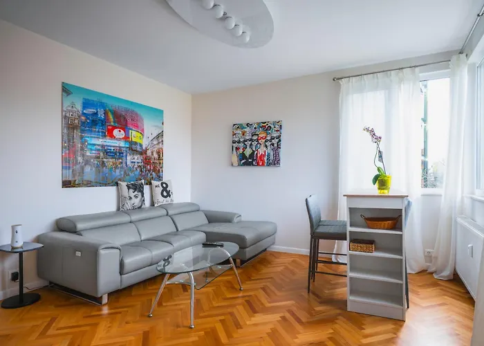 New With The Best View - 2Bd Bright Flat Near Ndk